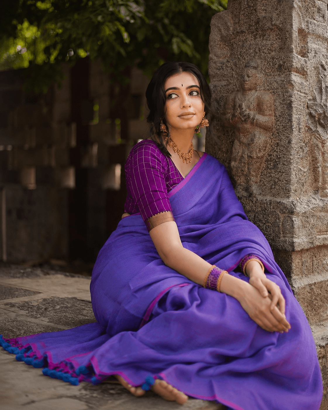 Elegant Dual-Tone Mul Cotton Saree in Violet Dream